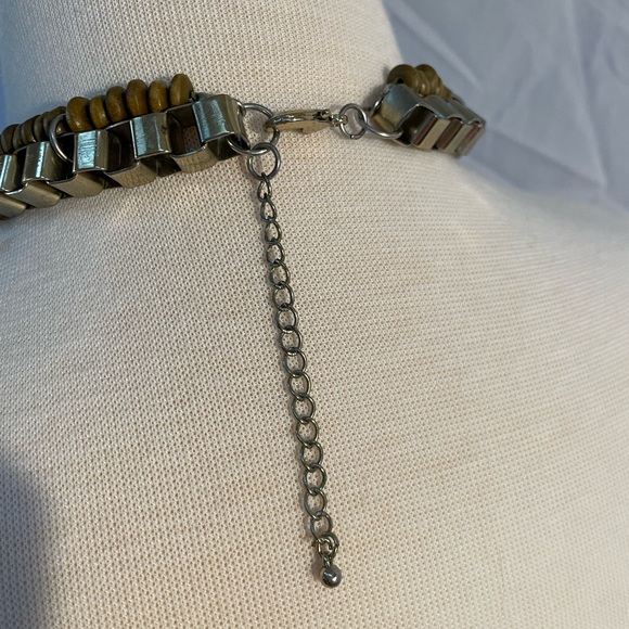 Bronze and emerald green statement choker - Picture 2 of 2